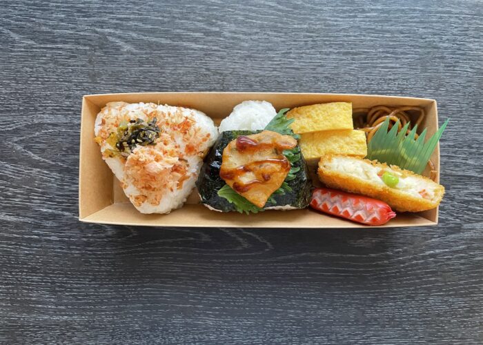 ３月の「のっけおにぎり弁当」