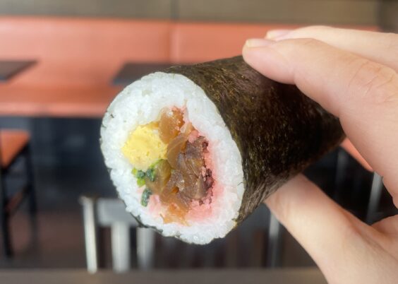 2月3日限定！桃太郎の「片手で恵方巻」