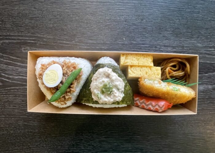 12月の「のっけおにぎり弁当」